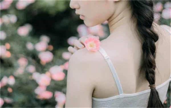海港香港胎儿多大能鉴定性别(香港抽血验男女预约)